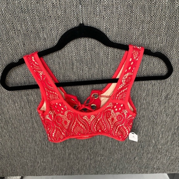 Red bikini size small lace design high rise high waist New NWT - Picture 4 of 13